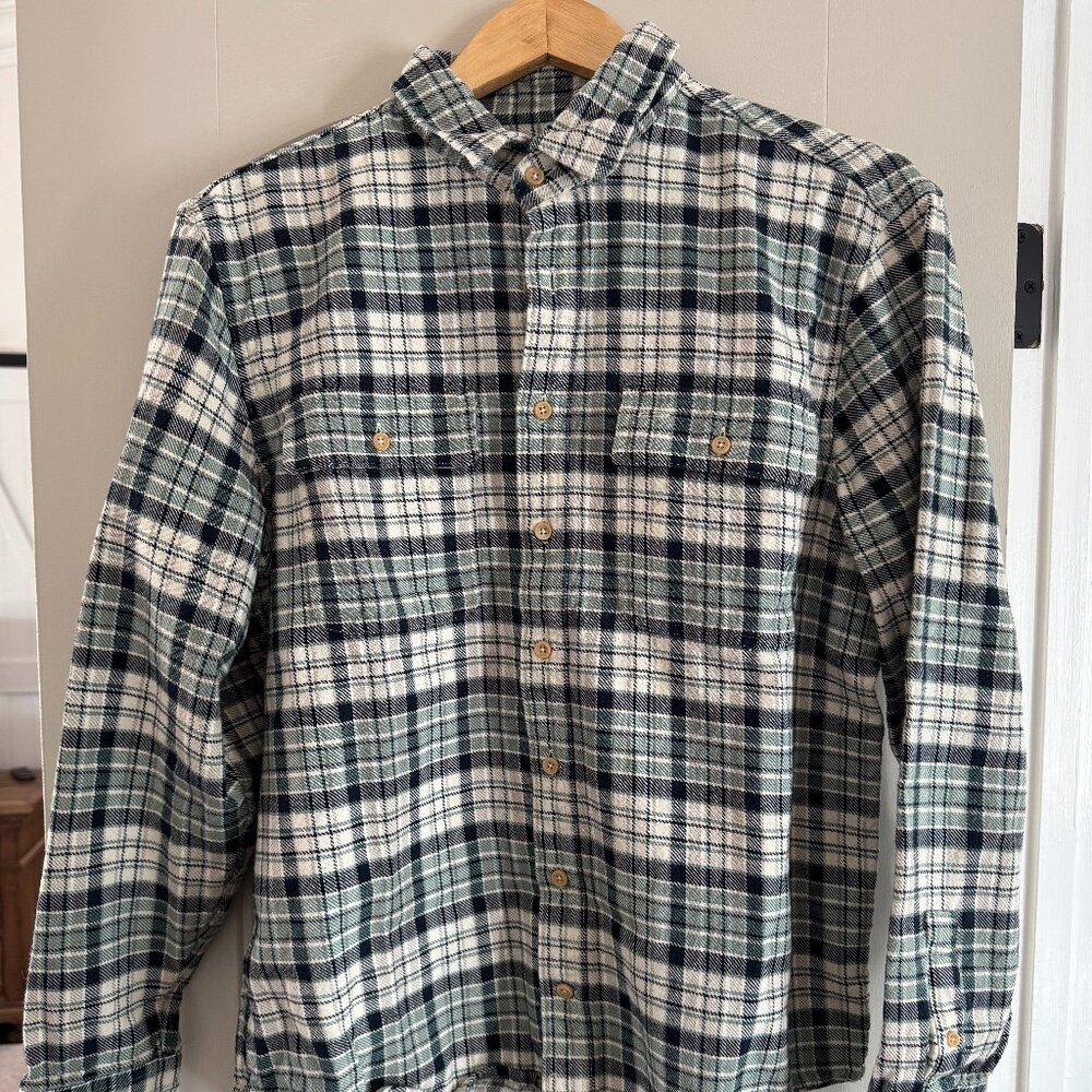 Taylor Stitch Flannel Large